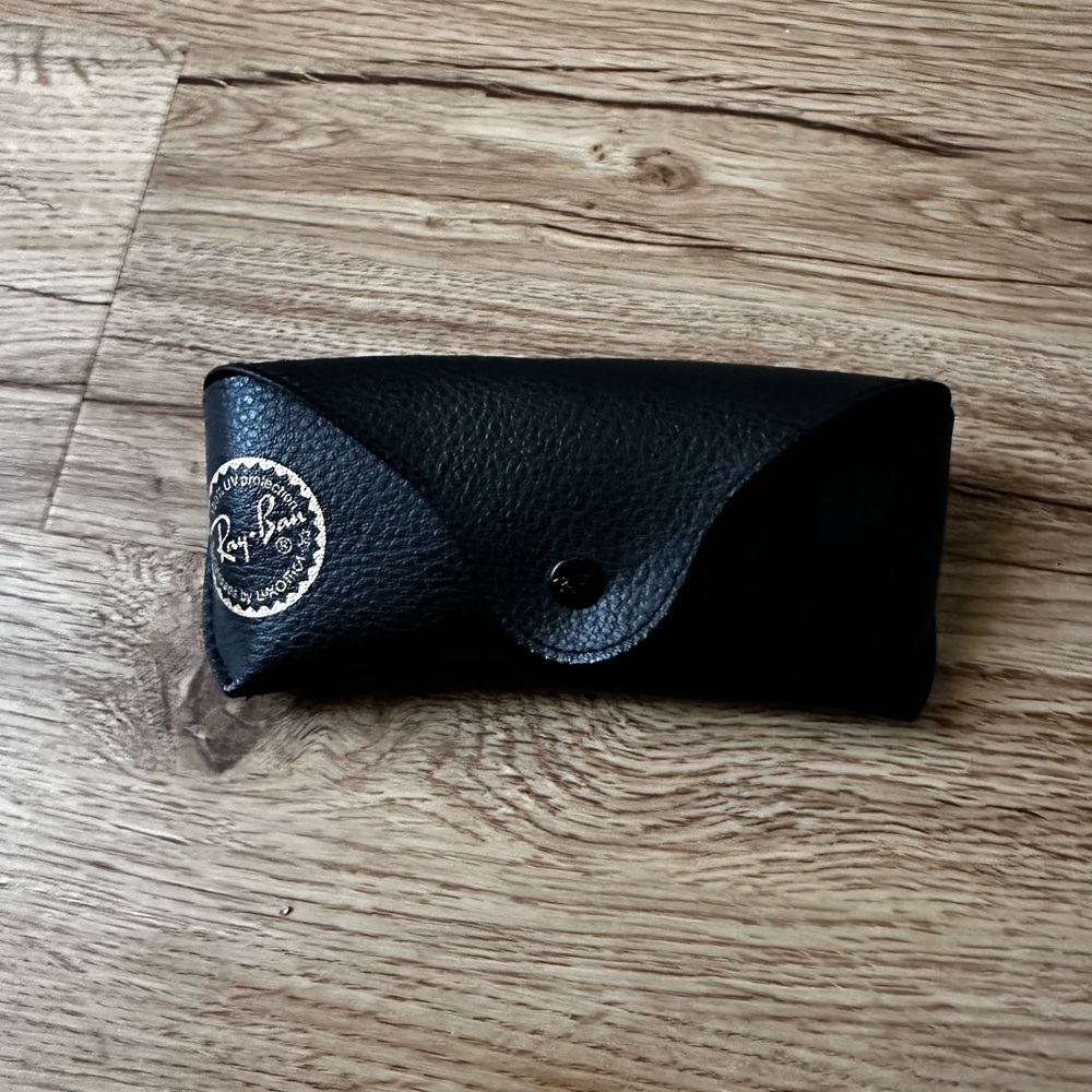 Ray-Ban case black